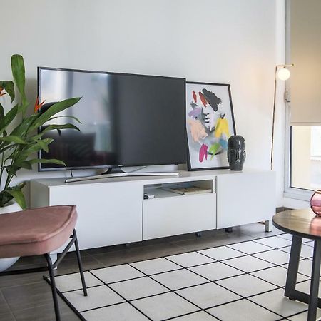 Phaedrus Living City Centre Luxury Flat Anemone 103 นิโคเซีย ภายนอก รูปภาพ