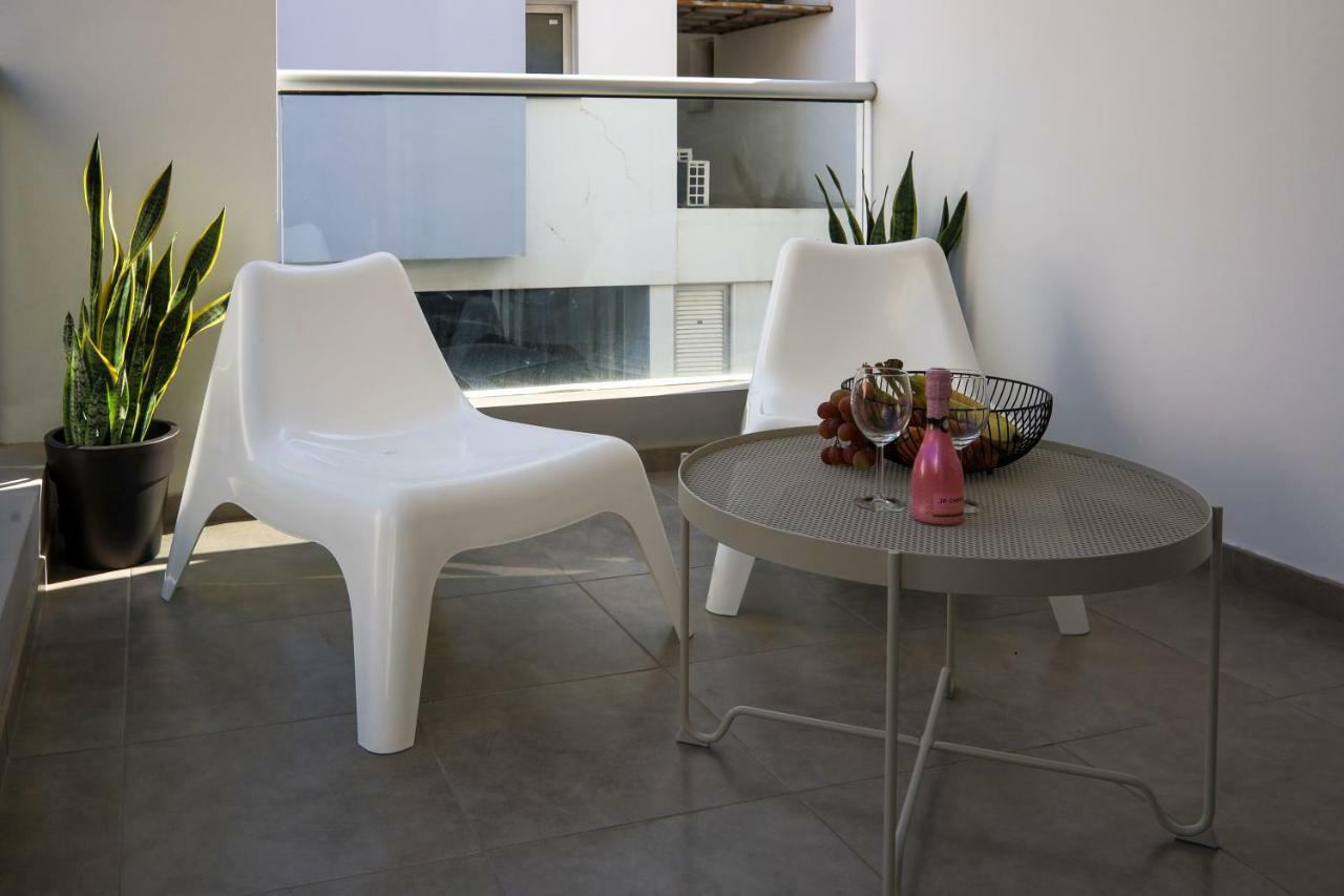 Phaedrus Living City Centre Luxury Flat Anemone 103 นิโคเซีย ภายนอก รูปภาพ
